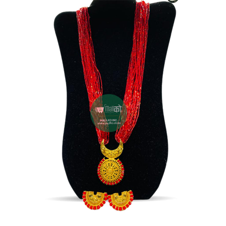 Nepali Potey With Halfmoon Locket