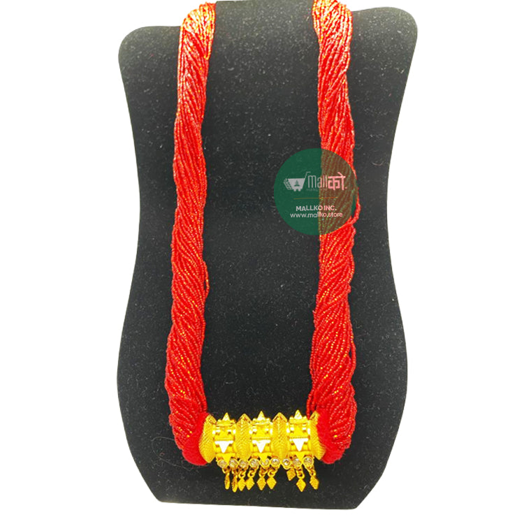 Tilhari Pote with Stone hangings