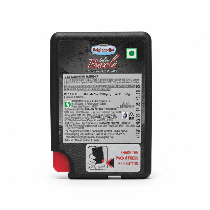 Saffron blended cardamom seeds mouth freshener in 5.5g dispenser pack