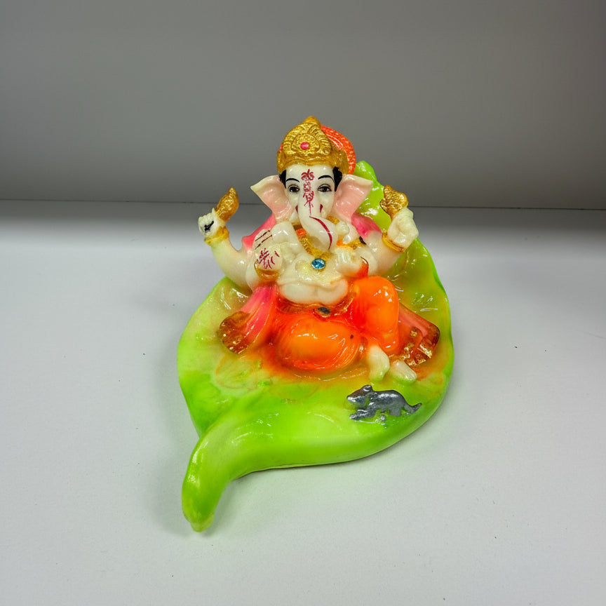 lord ganesh statue