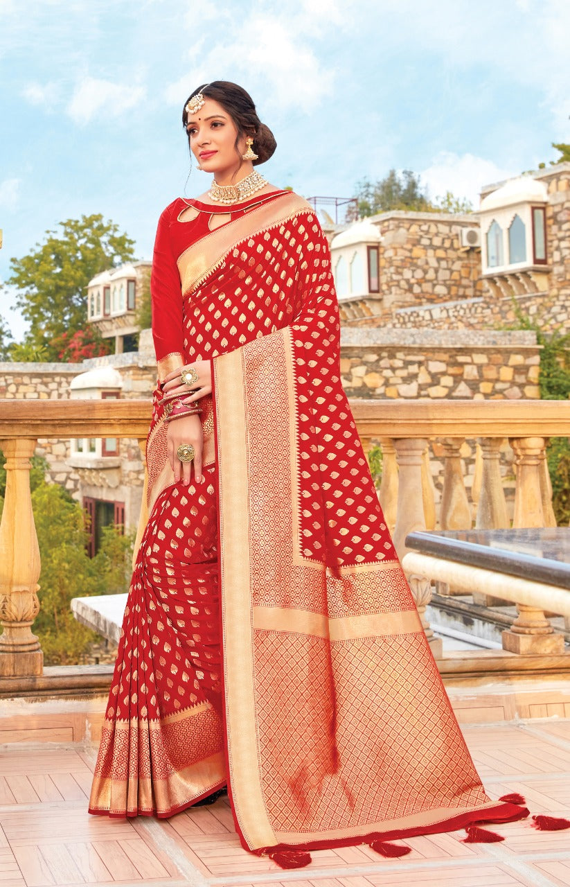 traditional Banarasi saree with blouse piece
